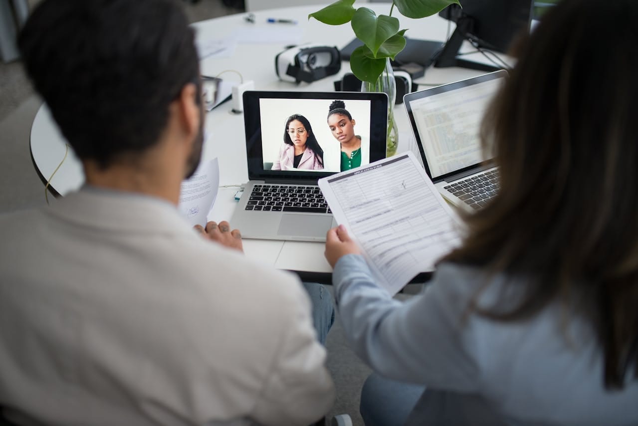 Pre-Recruitment Market Insights 1 Sales and Marketing Recruitment | pexels kampus 8636626